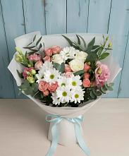 Букет цветов из:  Розы, Лизиантусы и Хризантемы в Заозерске