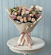 Букет цветов из:  Розы и Лизиантусы #REPLACE_PRED# Заозерске