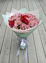 Букет цветов из:  Альстромерии в Заозерске