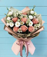 Букет цветов из:  Розы, Альстромерии и Лизиантусы в Заозерске