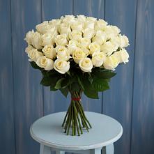 Букет 51 Белая роза Эдлесс Лав в Заозерске