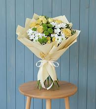 Букет цветов из:  Хризантемы и Розы #REPLACE_PRED# Заозерске