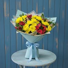 Букет цветов из:  Альстромерии и Хризантемы в Заозерске