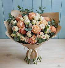 Букет цветов из:  Альстромерии и Розы в Заозерске