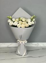 Букет цветов из:  Розы и Лизиантусы в Заозерске